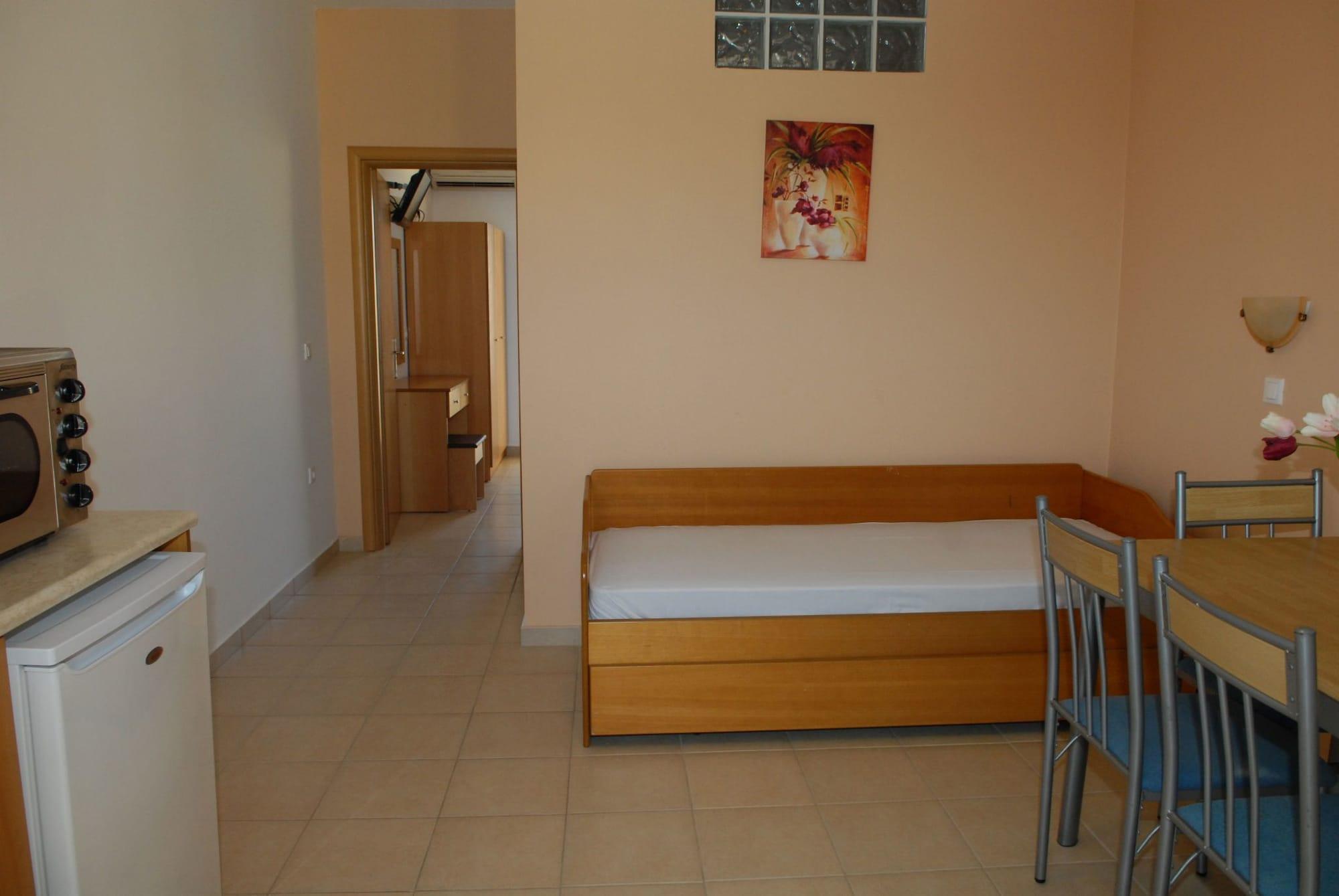 Barbie Hotel Apartments Ialysos  Bagian luar foto