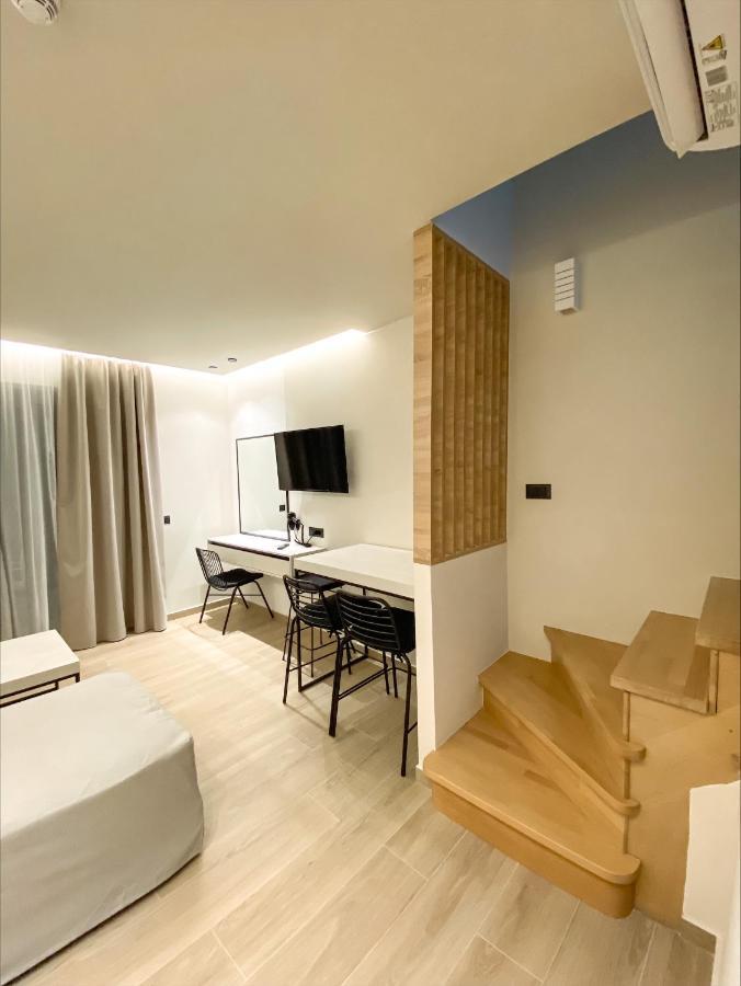 Barbie Hotel Apartments Ialysos  Bagian luar foto
