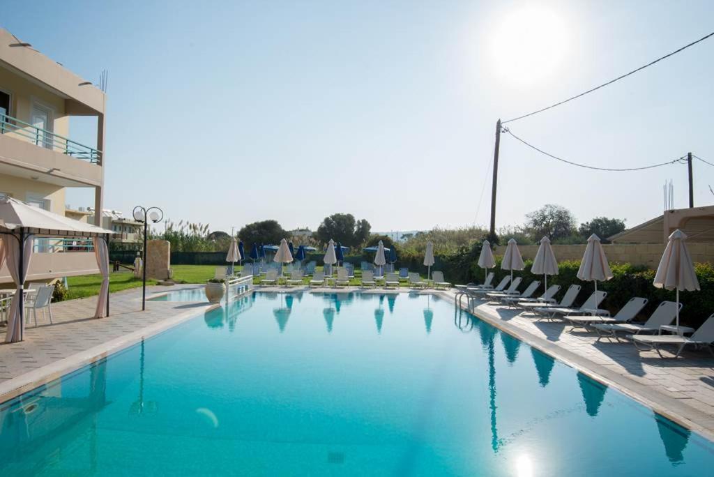 Barbie Hotel Apartments Ialysos  Bagian luar foto