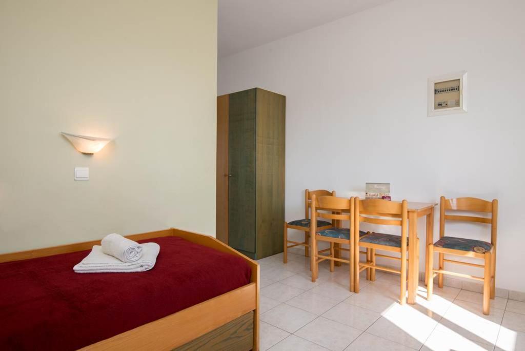 Barbie Hotel Apartments Ialysos  Bagian luar foto