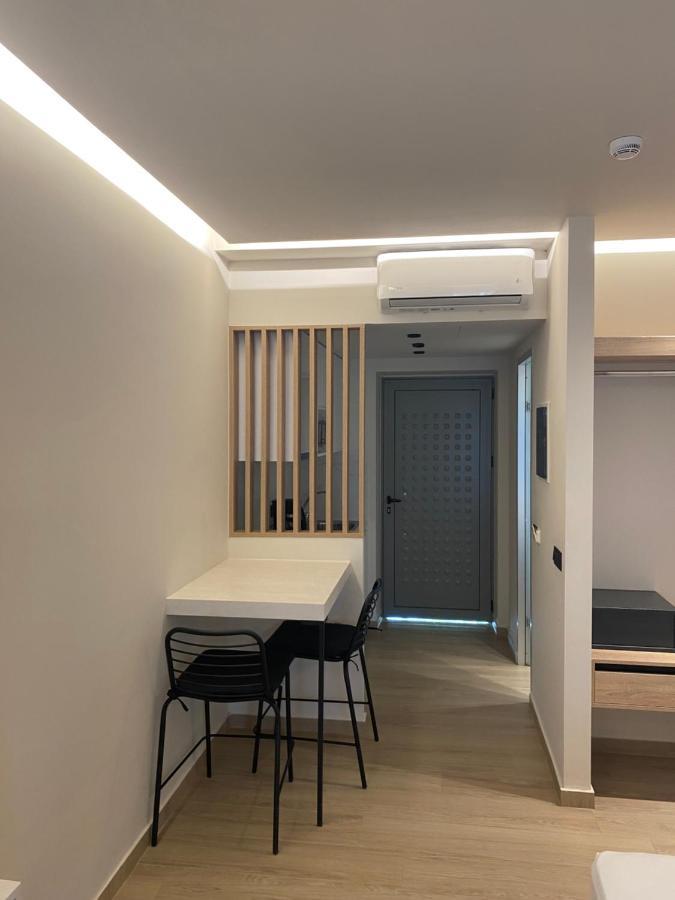 Barbie Hotel Apartments Ialysos  Bagian luar foto