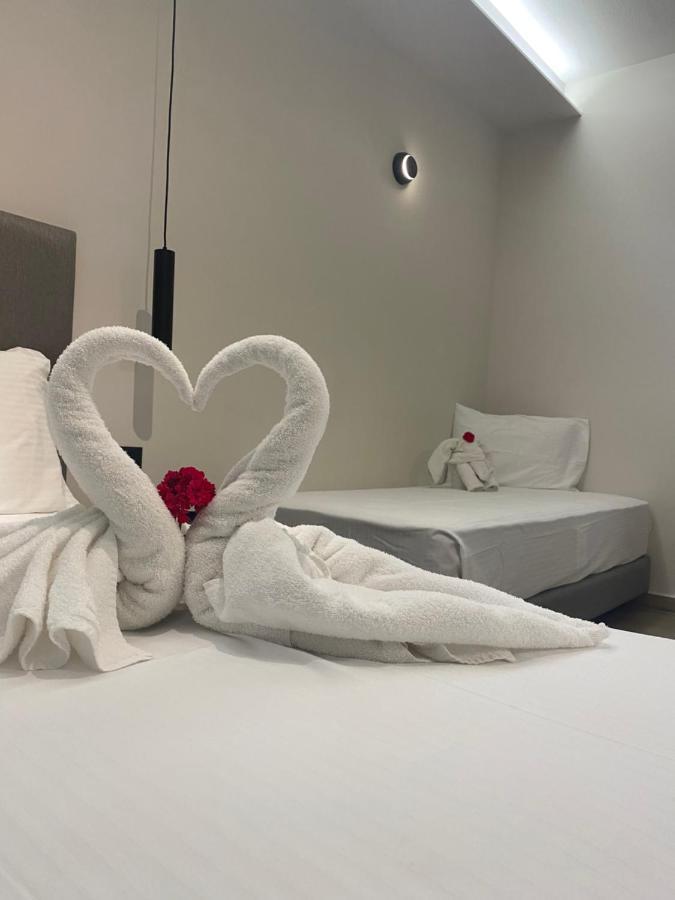 Barbie Hotel Apartments Ialysos  Bagian luar foto