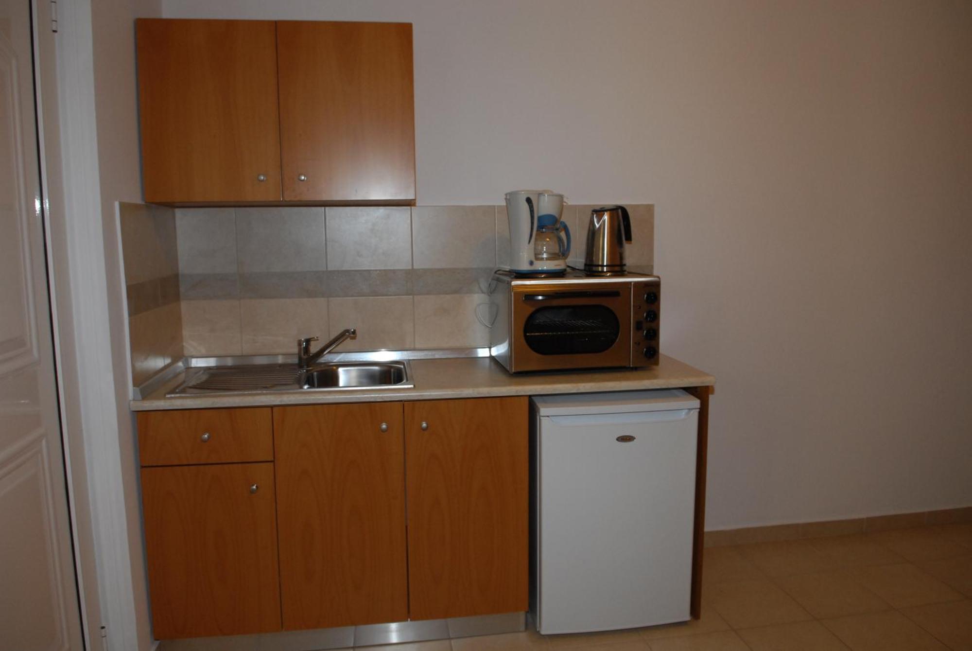Barbie Hotel Apartments Ialysos  Bagian luar foto